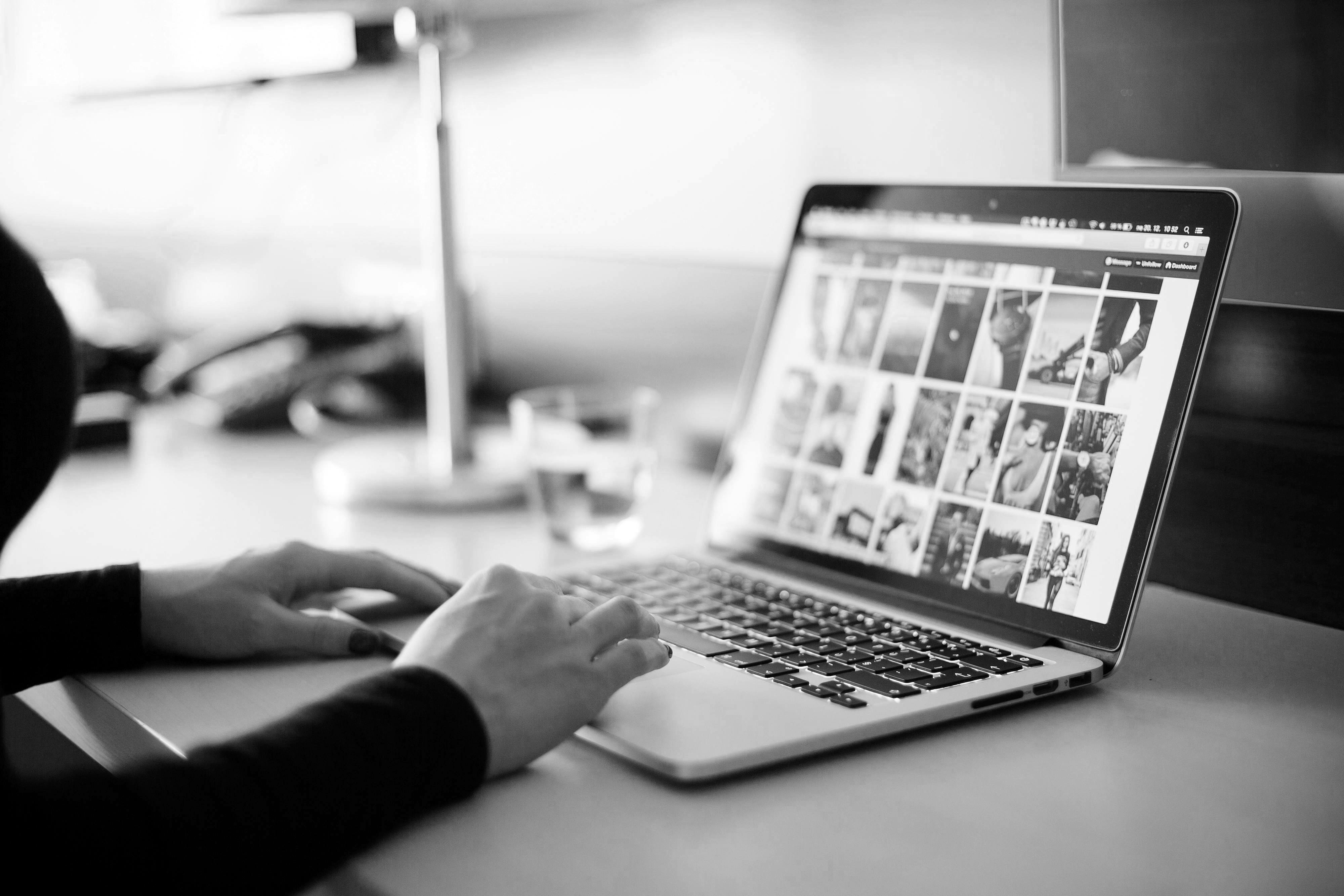 Content Marketing on Social Media: How to Create Share-Worthy Posts That Drive Engagement